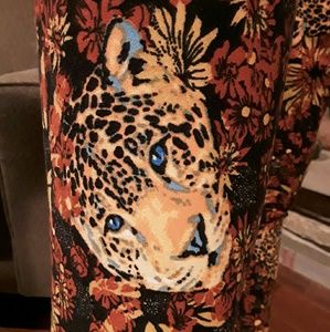 Lularoe Unicorn Rare Blue eyed Leopard/cheetah