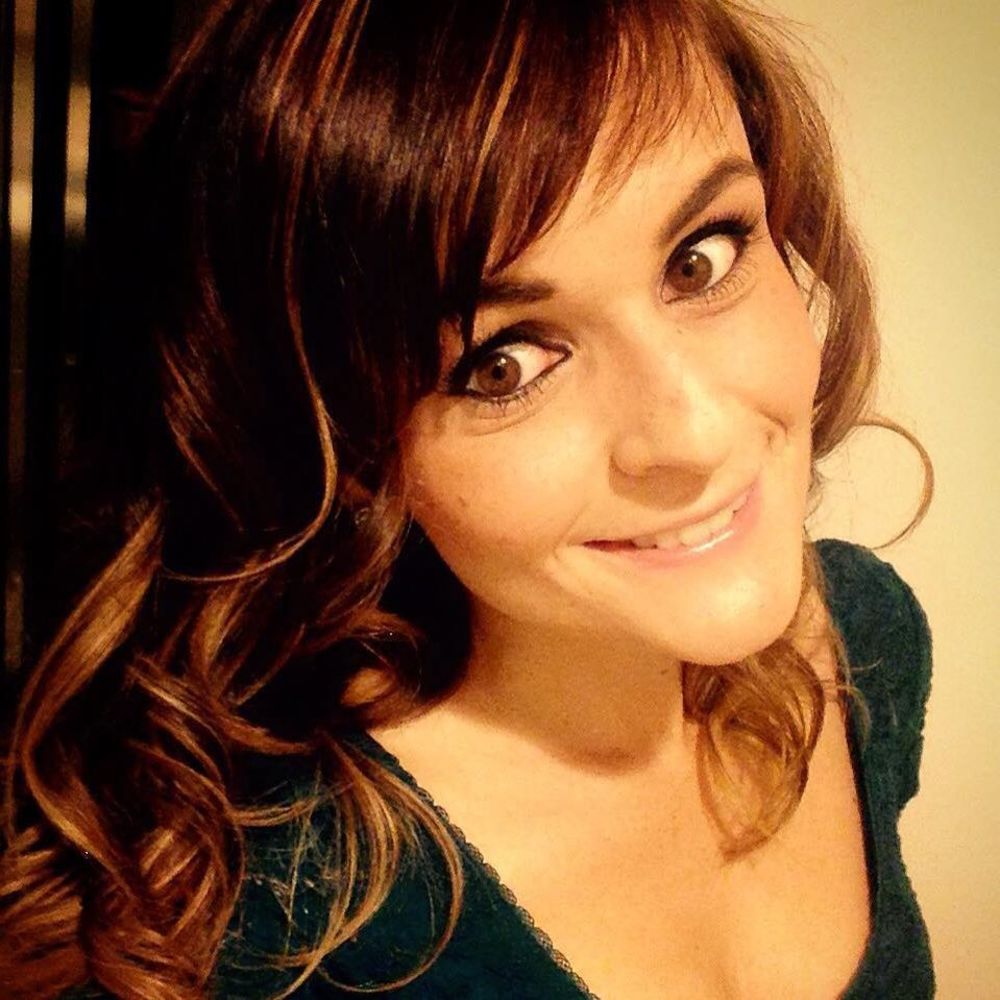 Meet your Posher, Briana