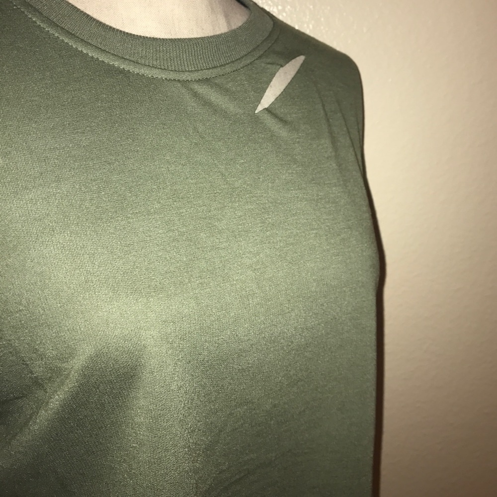 Woman long sleeve crop top - Picture 3 of 3