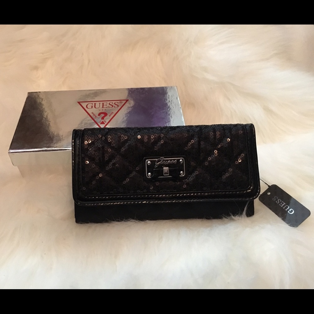 NWT Guess Bow Tie Wallet