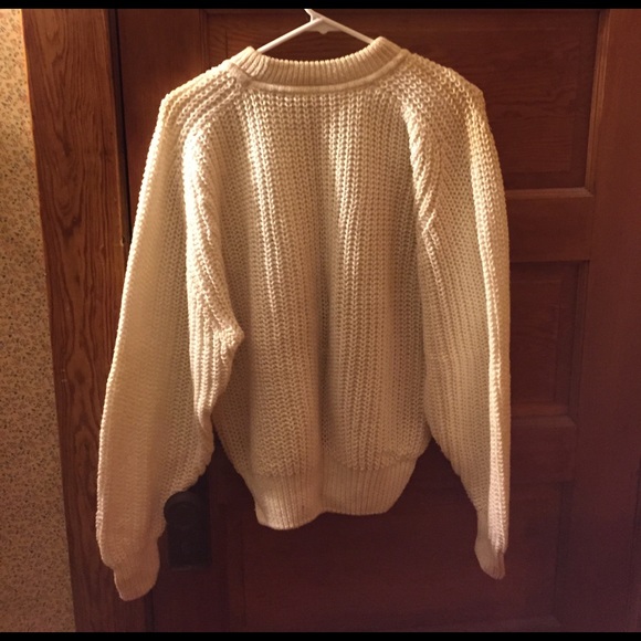 White semi stained sweater - Picture 2 of 2