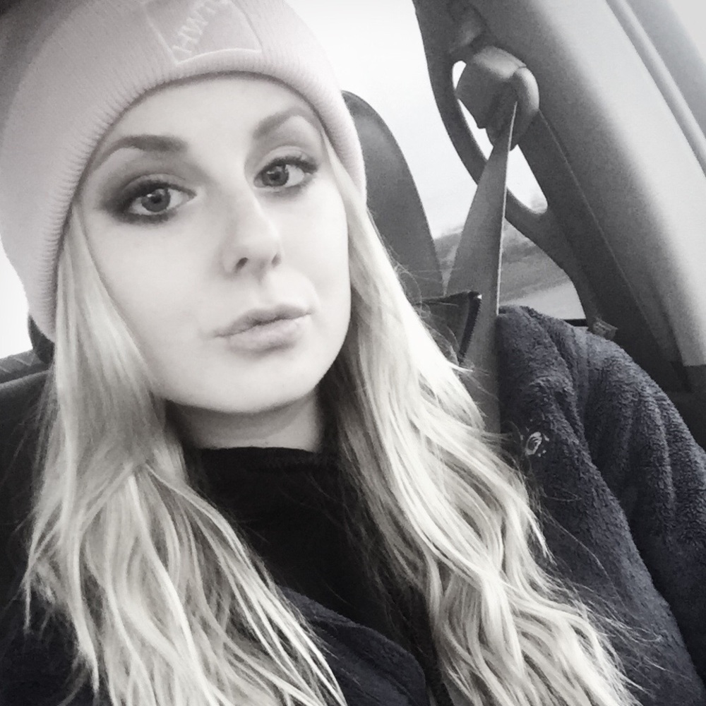 Meet your Posher, Kelly