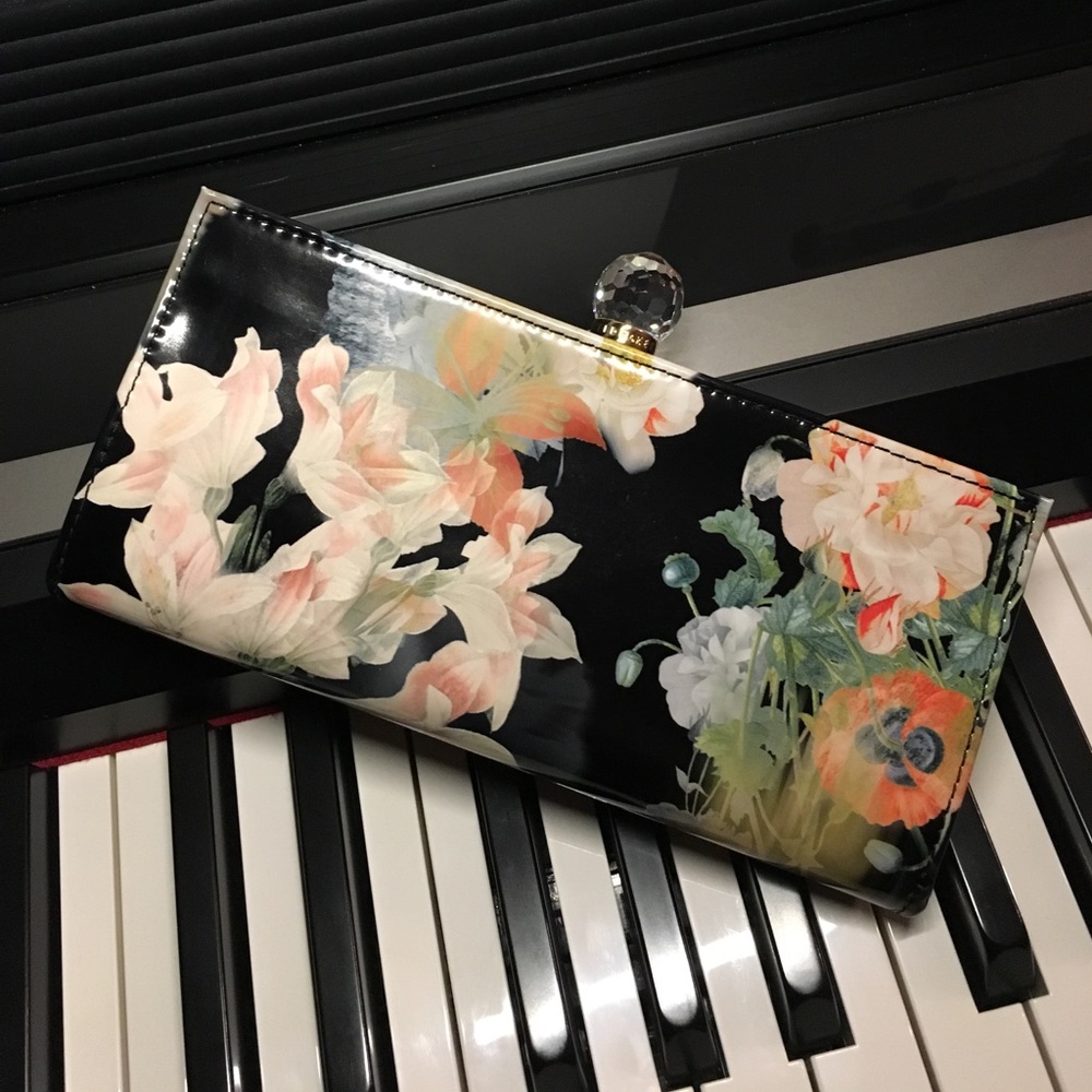 Ted Baker long wallet