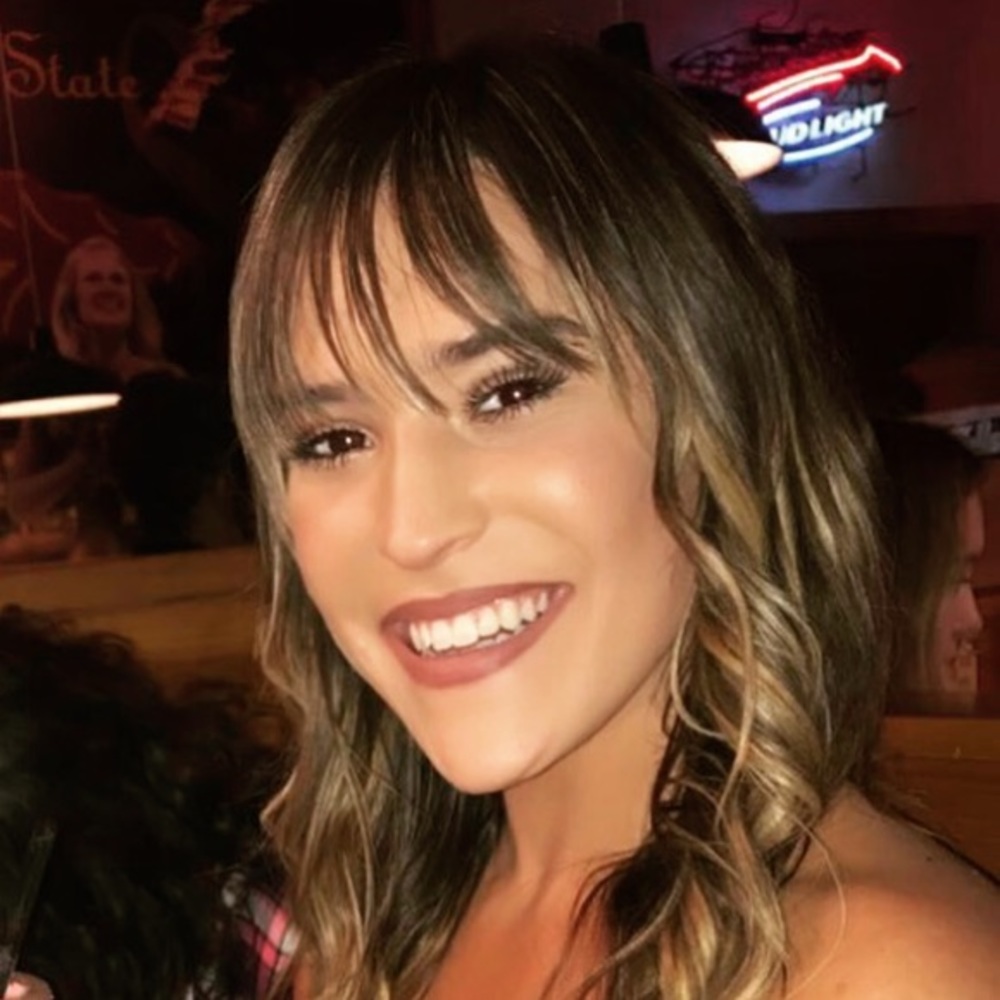 Meet your Posher, Liz