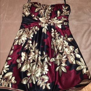Max and Cleo Floral Satin Dress