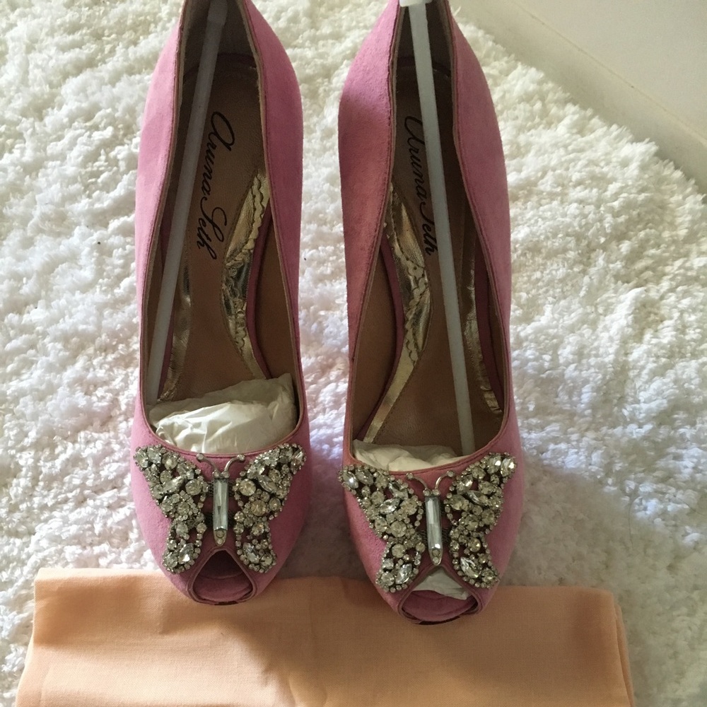 Aruna Seth Custom Crystal Pumps Size 37 1/2