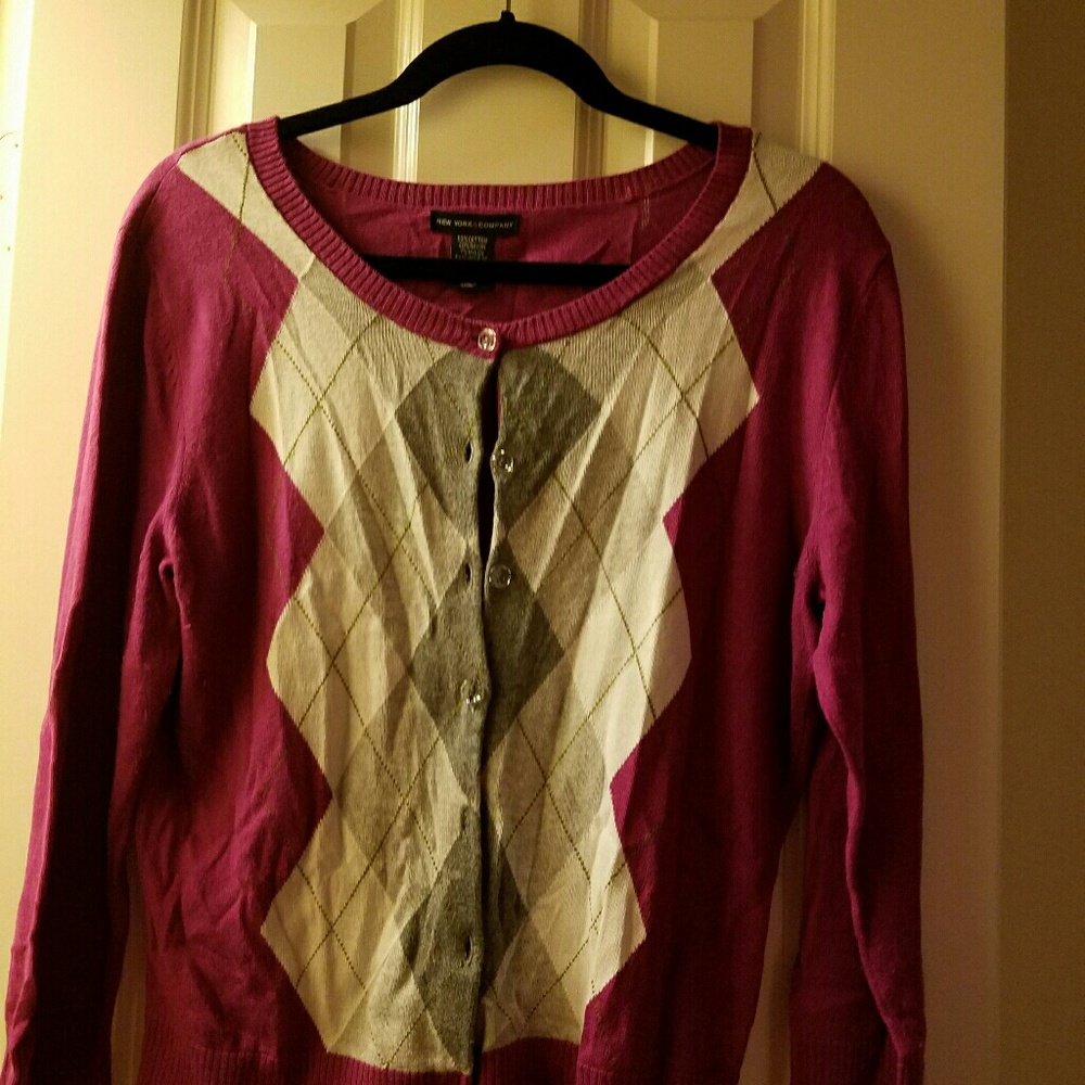 Cardigan sweater