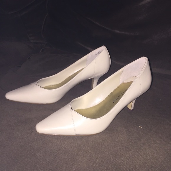 bella vita Shoes - BELLA VITA HEELS BRAND NEW