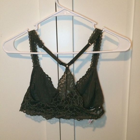 Lace Bralette - Picture 2 of 4