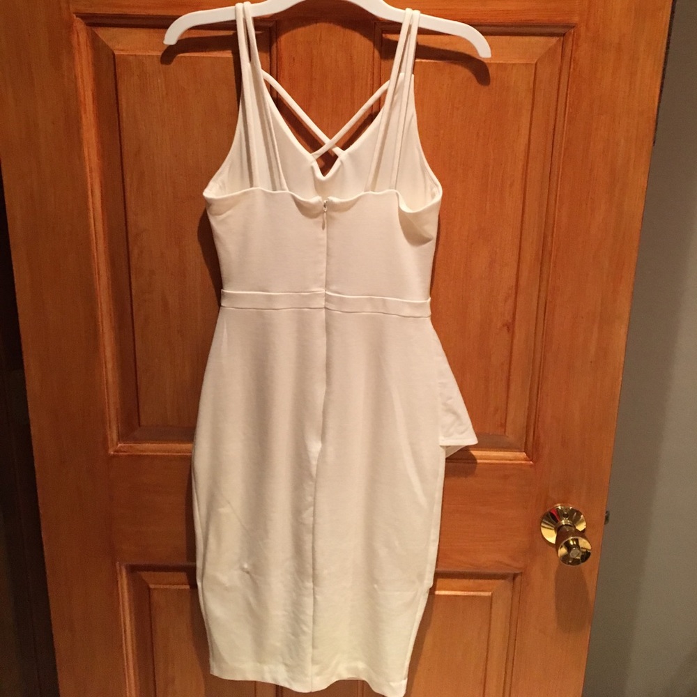 Like New Bar III Dress! - Picture 7 of 8