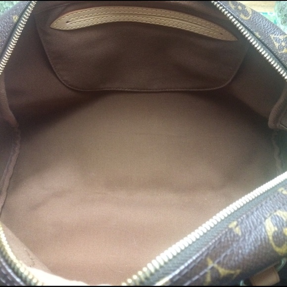 **SOLD**Louis Vuitton Montorgueil PM Bag - Picture 3 of 8
