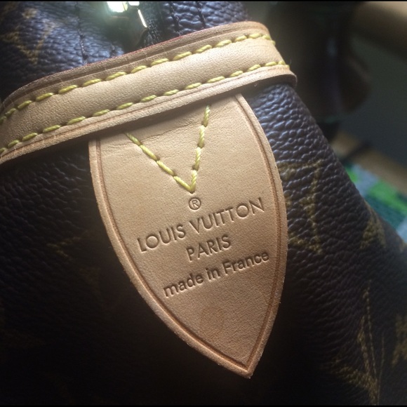 **SOLD**Louis Vuitton Montorgueil PM Bag - Picture 7 of 8