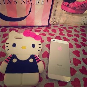 iPhone 5 Hello Kitty case