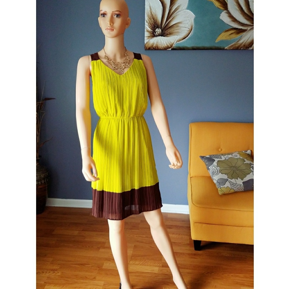 Sexy green and chocolate brown dress