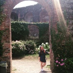 Meet your Posher, Ally