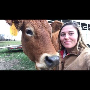 Meet your Posher, Brooke