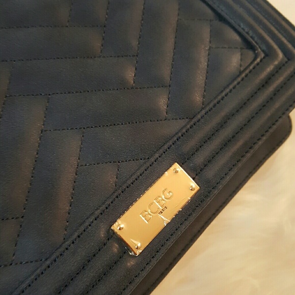 Not For Sale*NWT*BCBG Paris Quilted Messenger Bag* - Picture 3 of 4