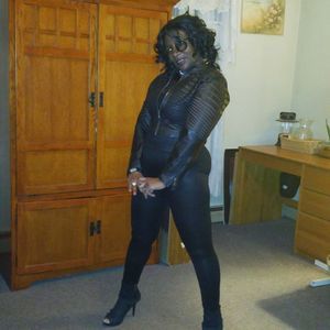 Meet your Posher, June