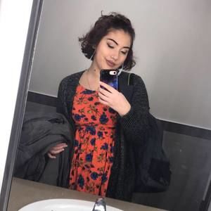 Meet your Posher, Juna