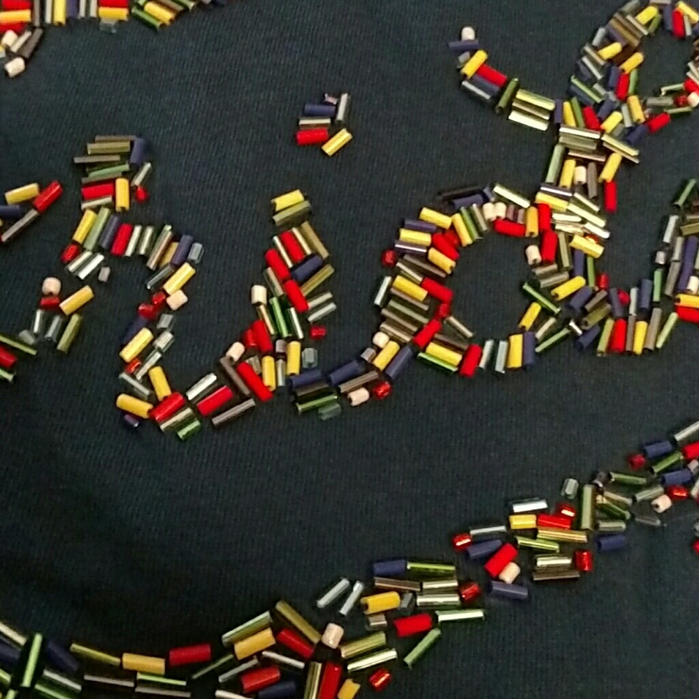 New shirt BEADED GRAPHIC TEE FRIDAY 1x 2x xl xxl - Picture 4 of 7