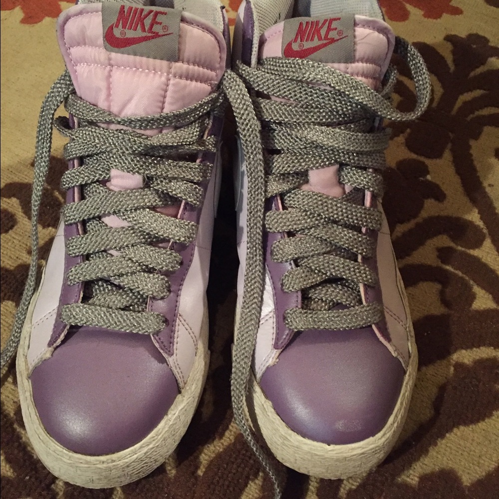 Nike high tops - gently used