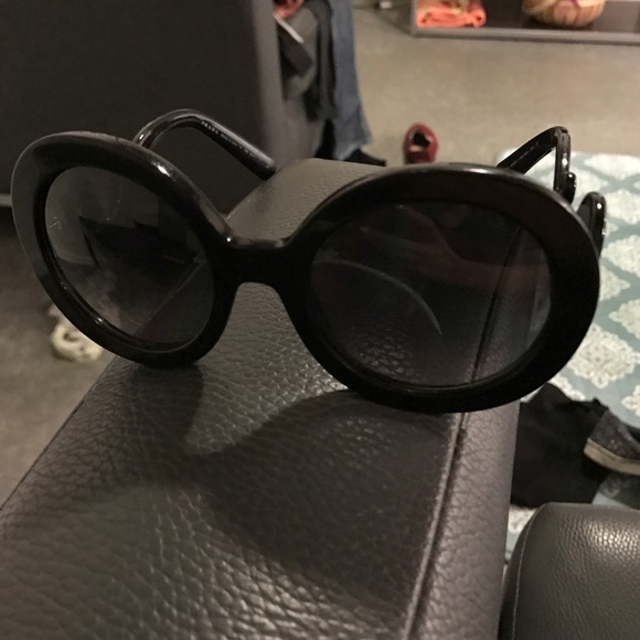 Accessories - Prada Sunglass