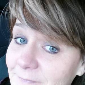 Meet your Posher, Thia