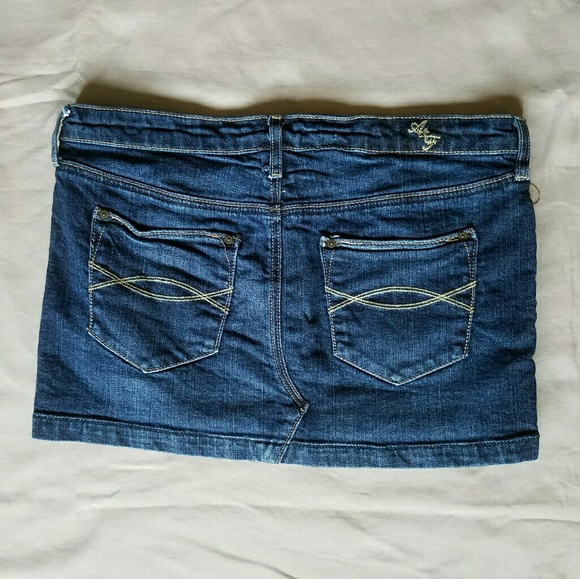 A & F Denim Mini Skirt - Picture 4 of 4