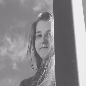 Meet your Posher, Bella