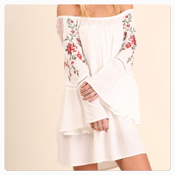 Dresses & Skirts - NWT LAST ONE White Off Shoulder Dress