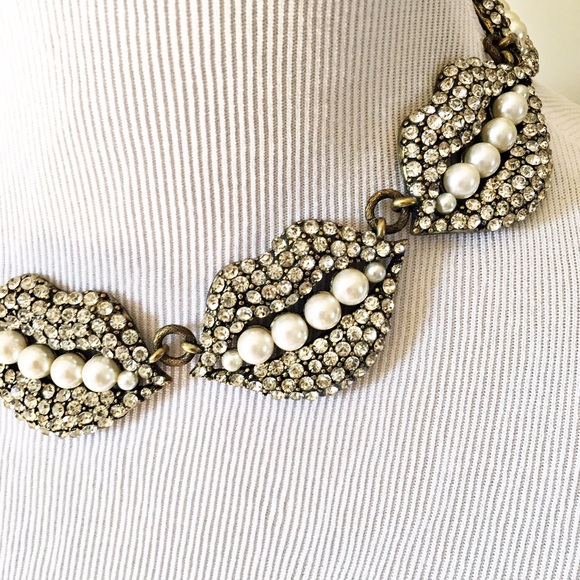 Rhinestone Lips with Faux Pearly Whites - Picture 6 of 6