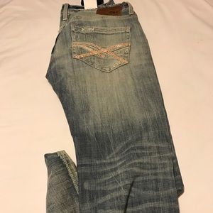 BKE Aiden Slim Straights