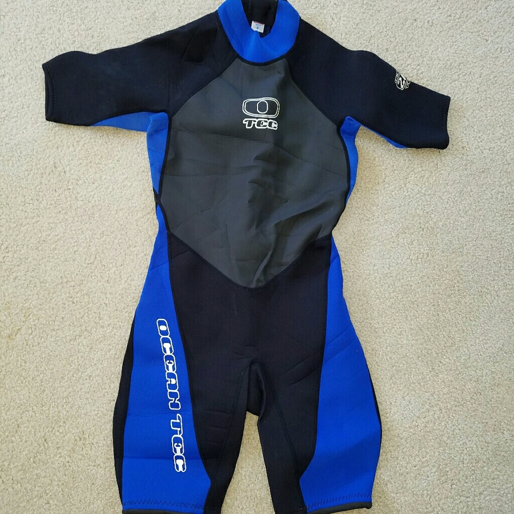 Wet suit