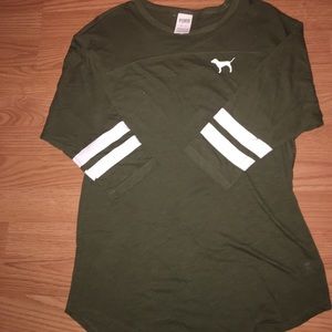 Quarter sleeve shirt