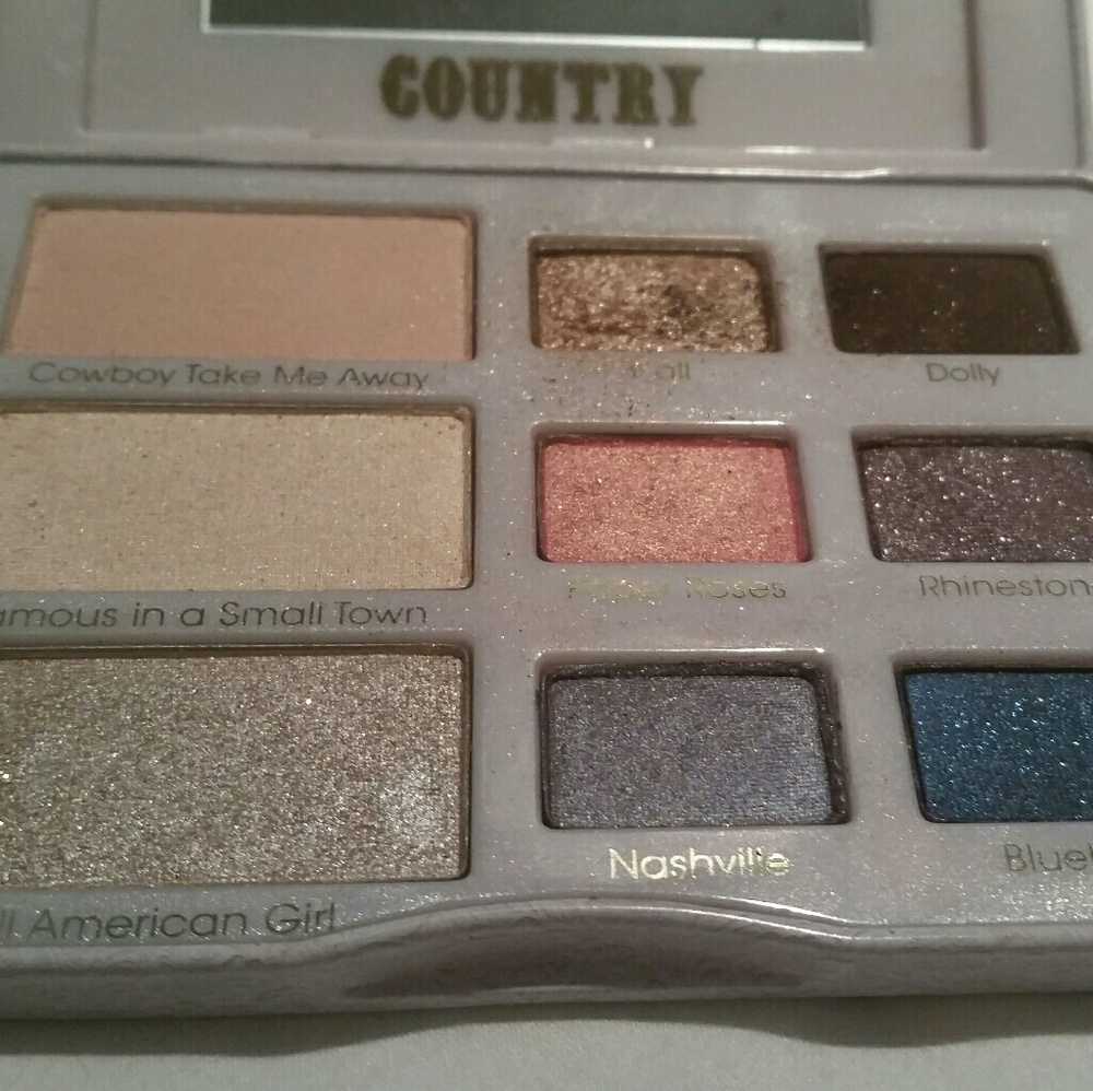 TOO FACED Country Palette