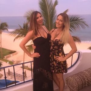 Meet your Posher, Elysa