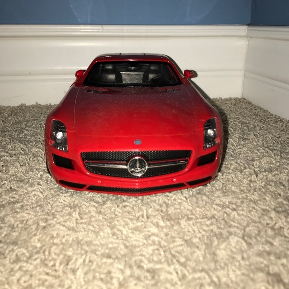 Toy Mercedes sls AMG - Picture 2 of 5