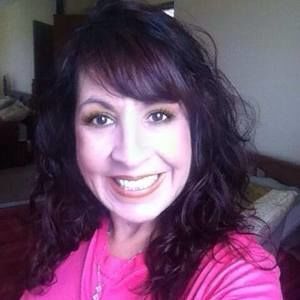 Meet your Posher, Evelyn