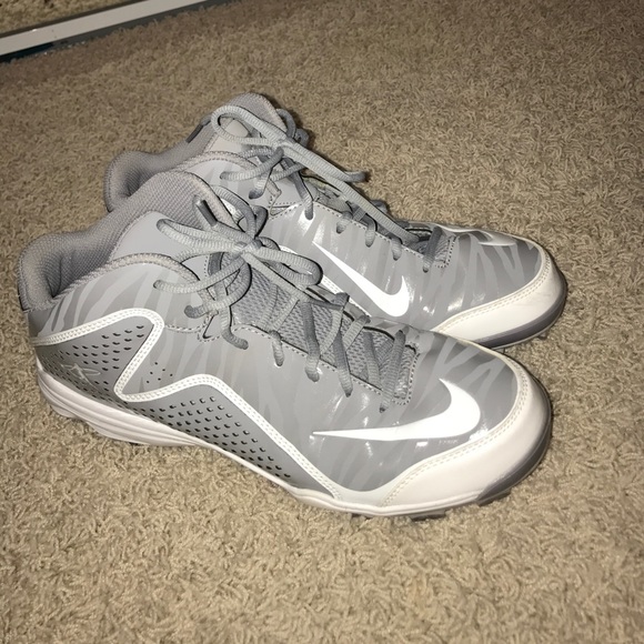Nike baseball cleats - Picture 1 of 3
