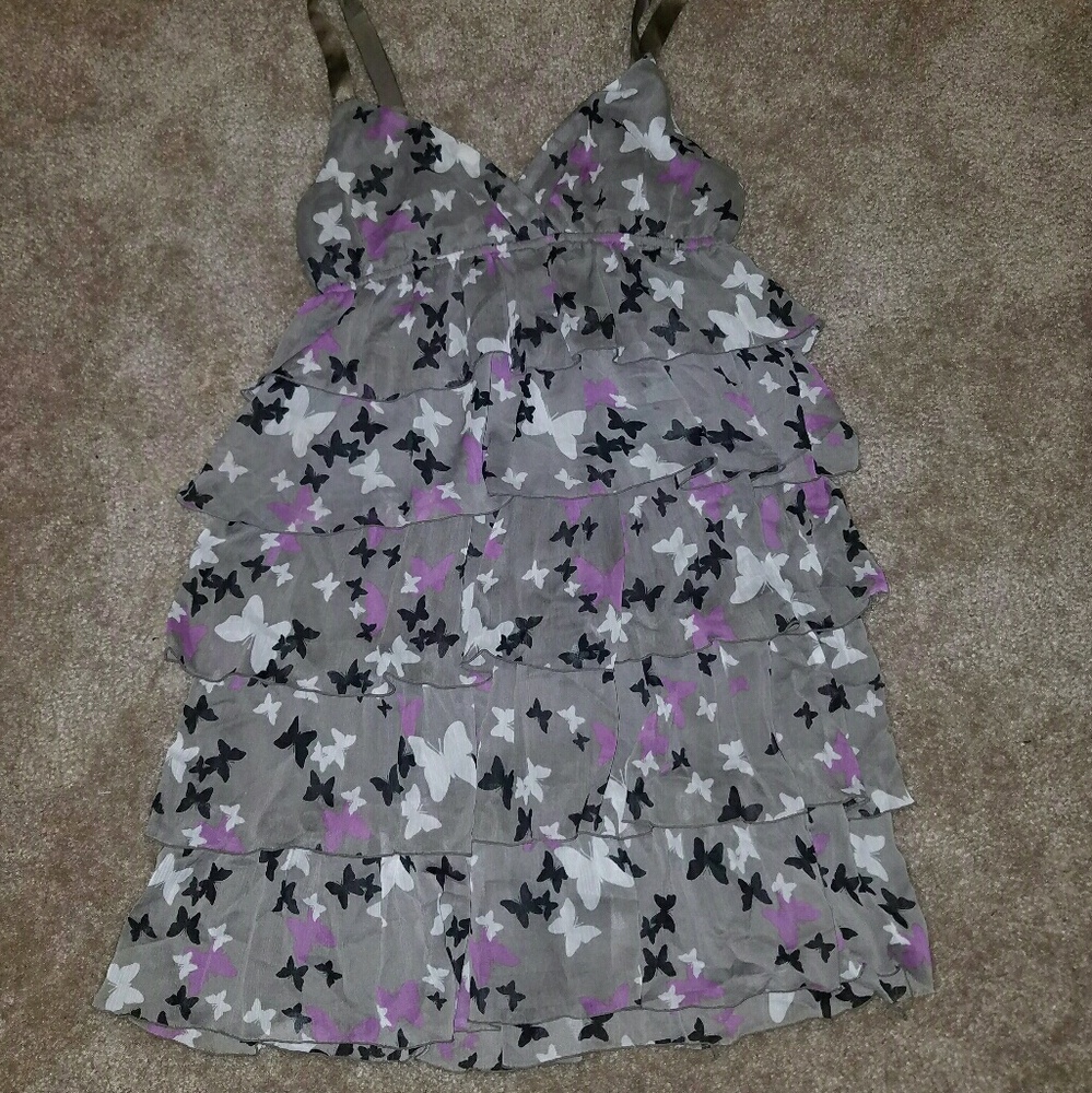 Beatiful Flutter Butterfly Spring Dress - Picture 3 of 4