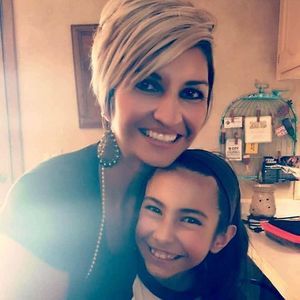 Meet your Posher, Cassandra