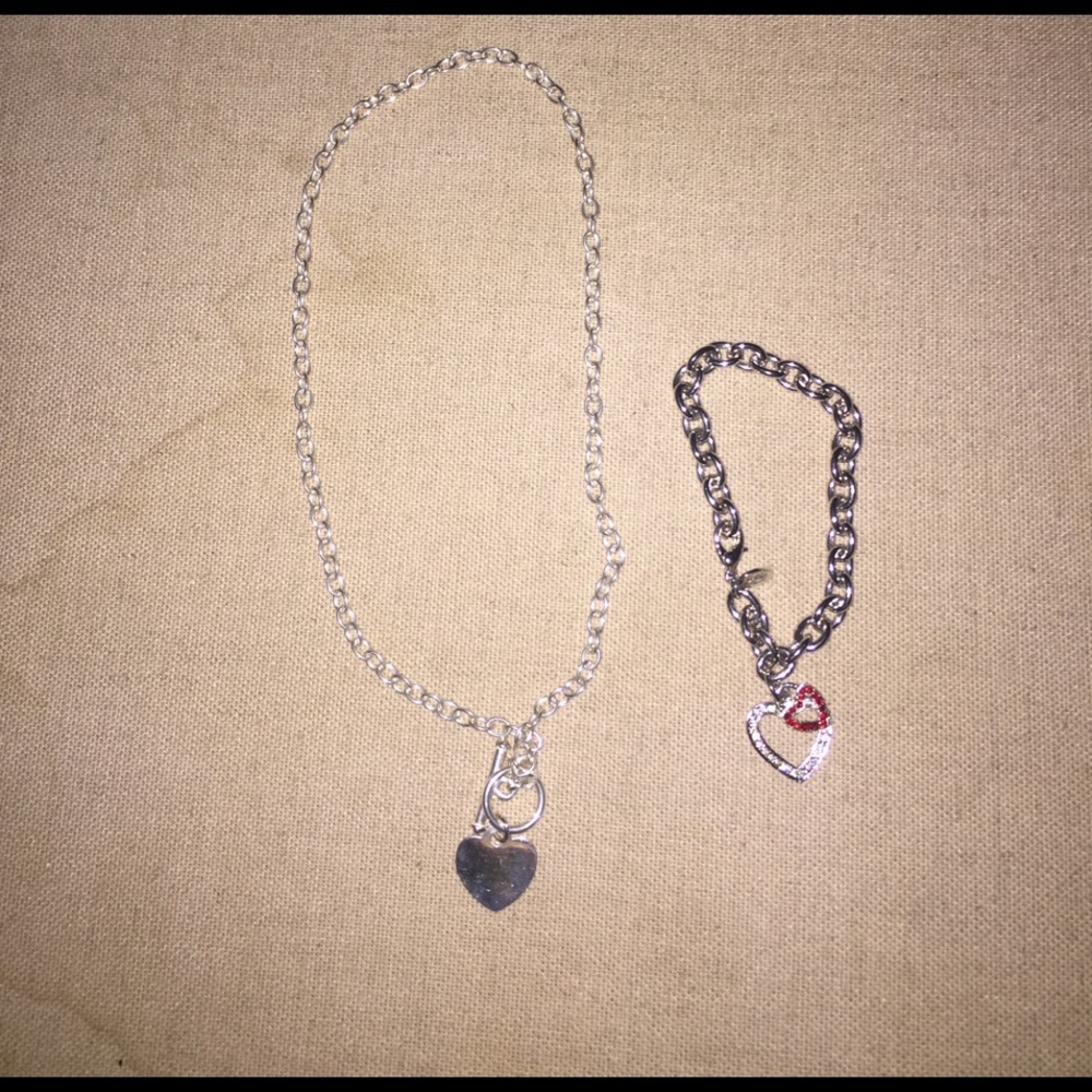 Simpel Heart Necklace & Bracelet