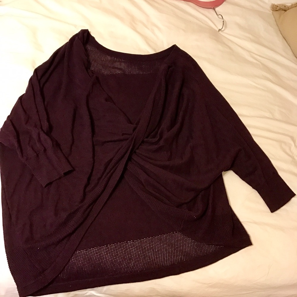 Victoria's Secret plum cross front qtr sleeve top