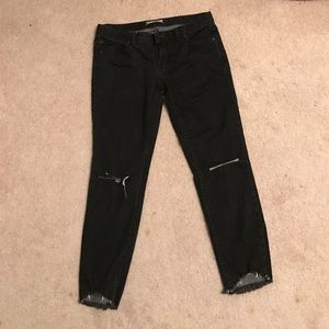 Black distressed Free People jeans