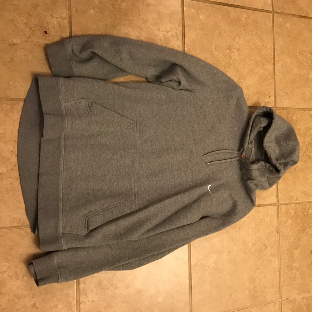 Nike sweatshirt