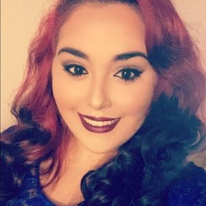 Meet your Posher, Celeste