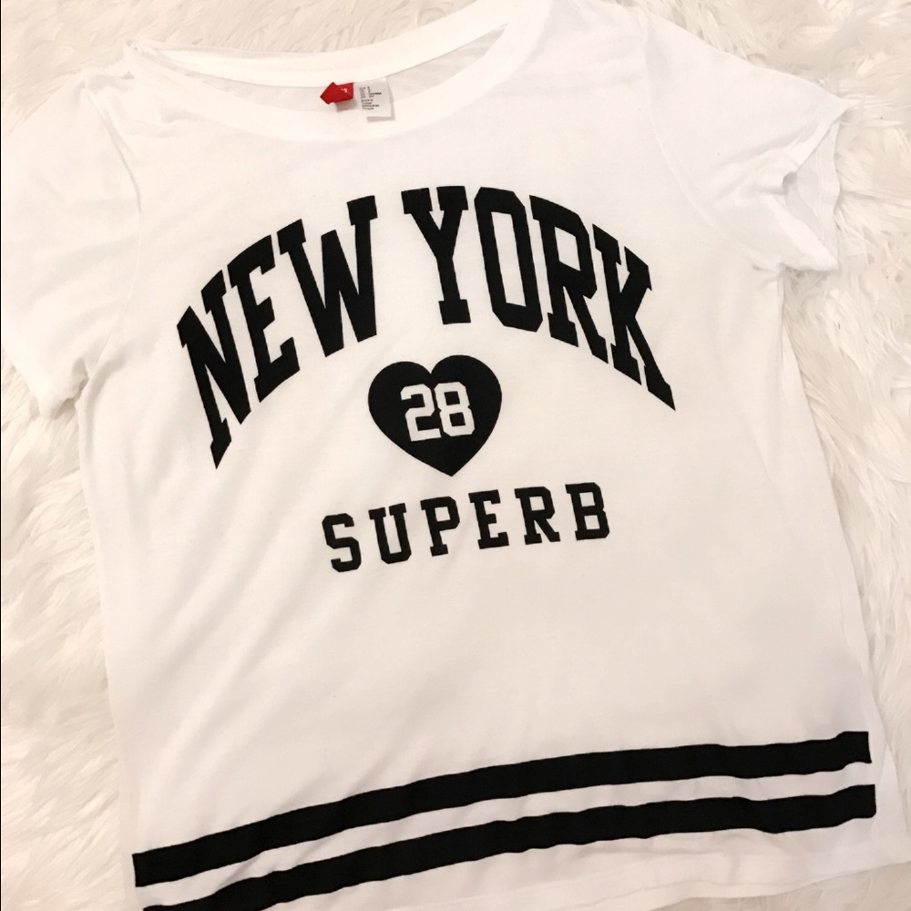 H&M DIVIDED white tee brand new