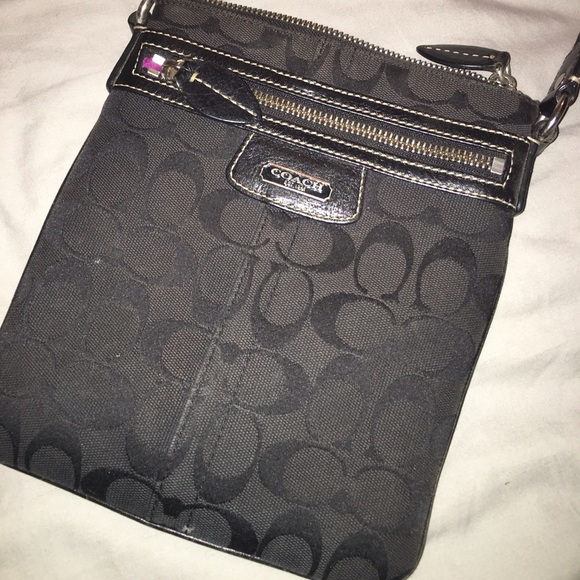 Coach crossbody - Picture 1 of 1