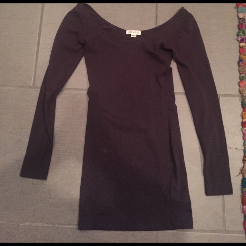 Long sleeve fitted dress