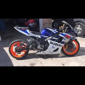 2003 Suzuki gsxr1000 clean title $3500.00
